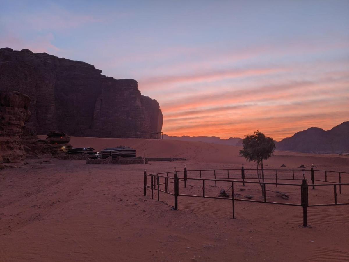 Sunrise Camp Hotell Wadi Rum Eksteriør bilde